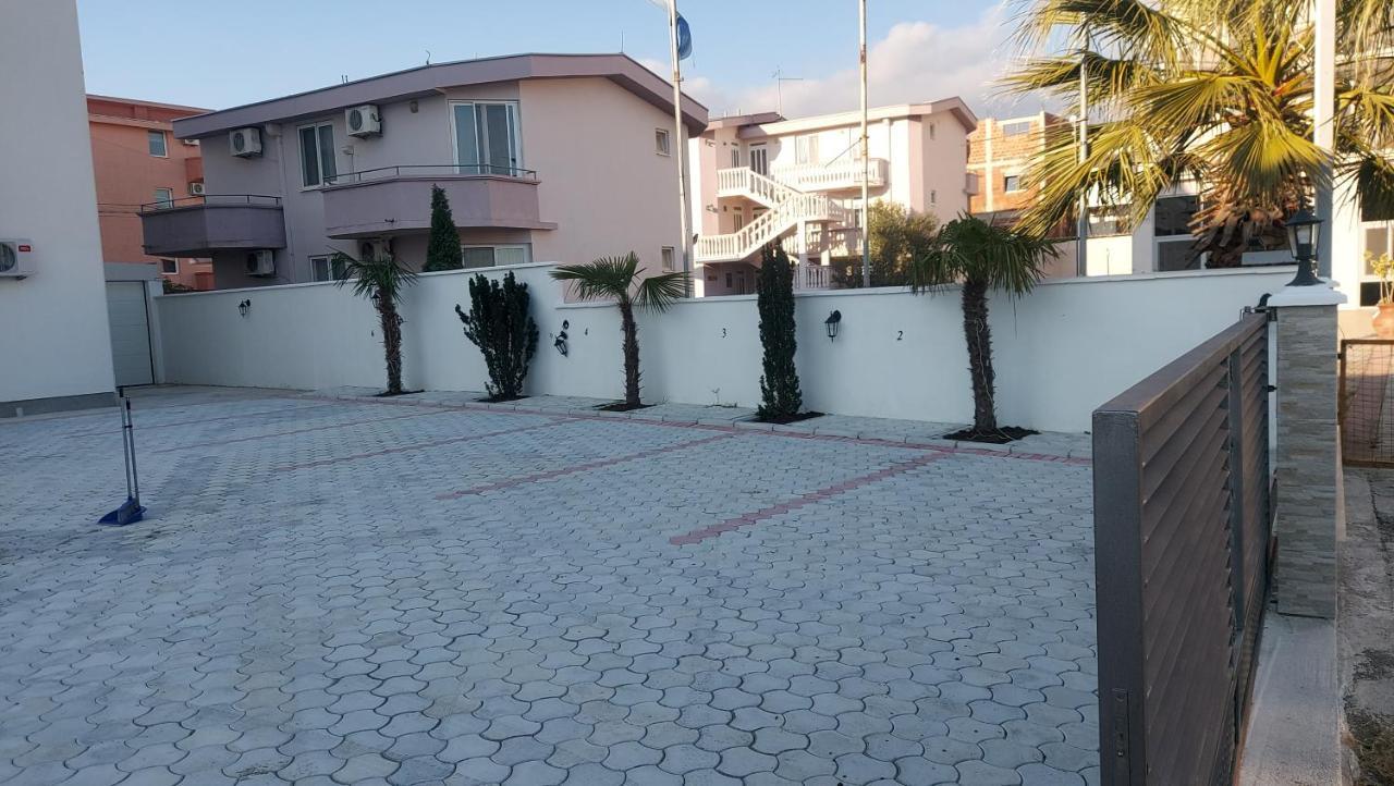 אולסינץ' Ulcin Relax Apartments & Rooms מראה חיצוני תמונה
